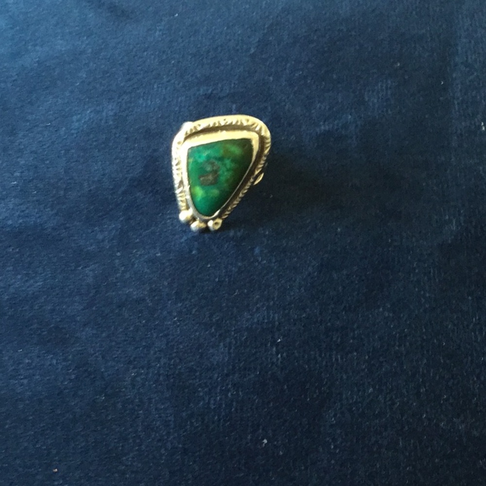 Vintage Navajo Chrysocolla Ring - Picture 4 of 7